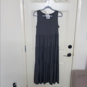 Zenana Outfitters Blue Sleeveless Pleated Maxi Dress